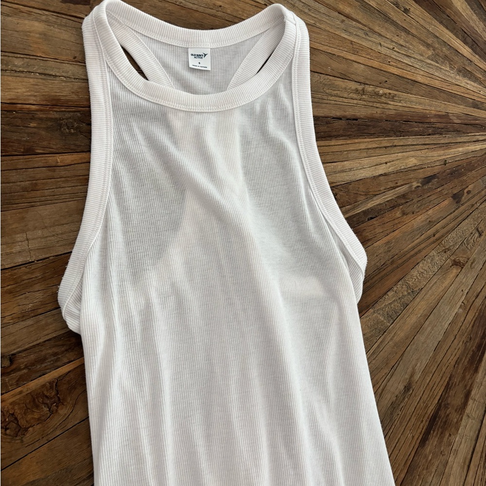 Old Navy Active White Ribbed Tank